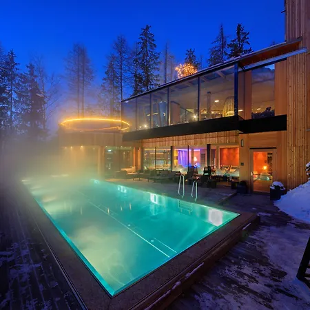 호텔 Naturhotel Waldklause 5*